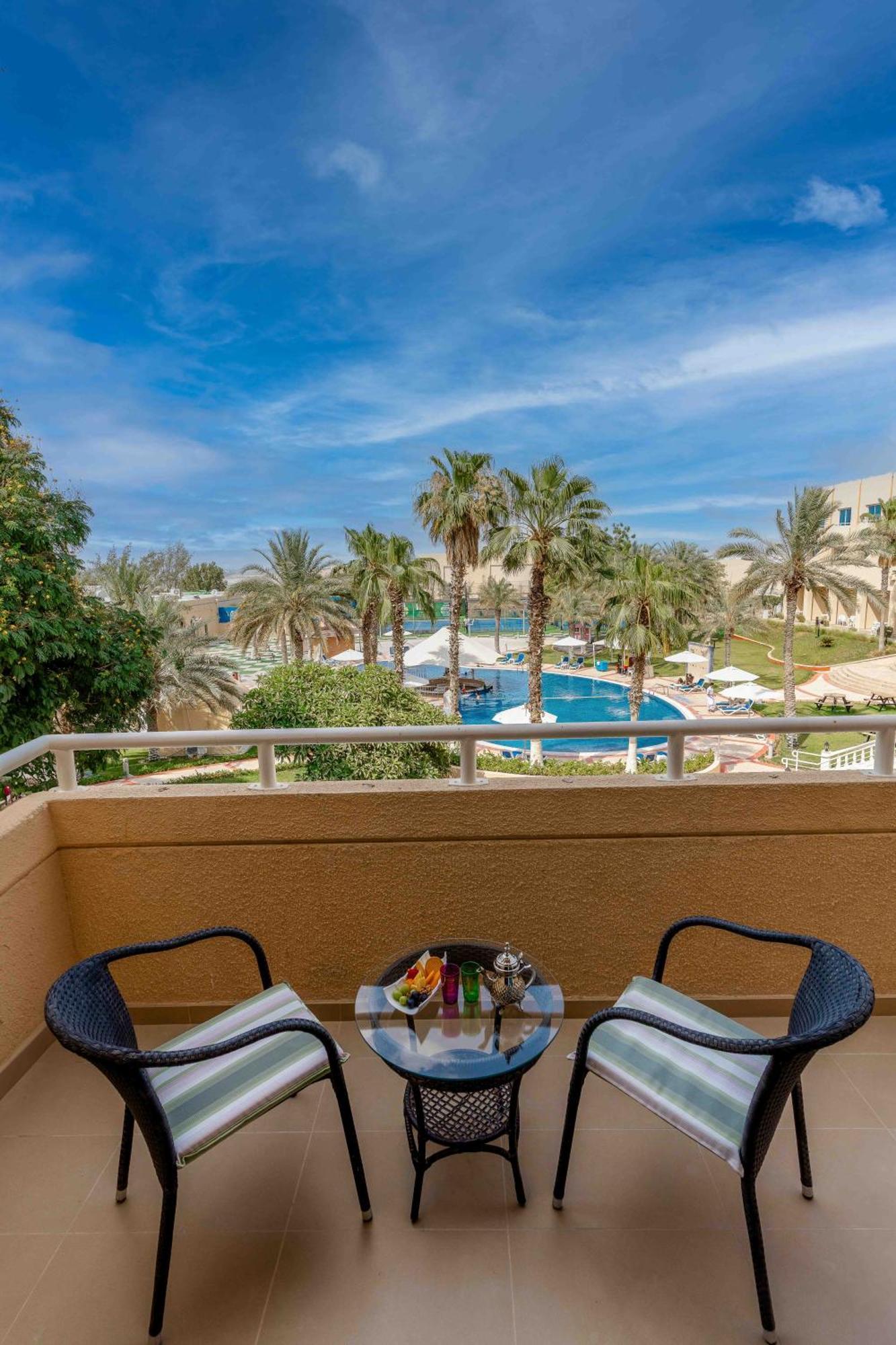 אבו דאבי Metropolitan Al Mafraq Hotel מראה חיצוני תמונה