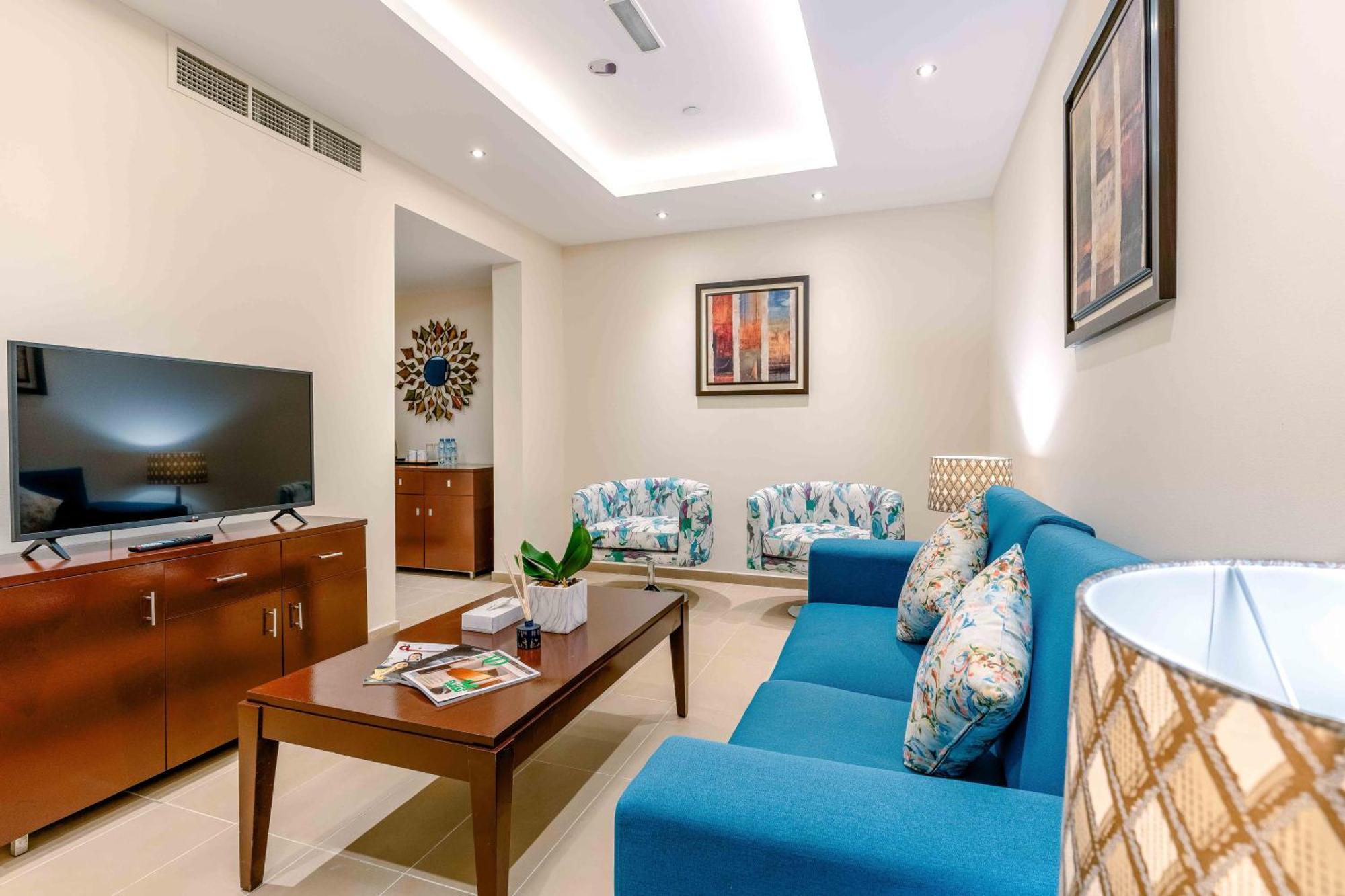 אבו דאבי Metropolitan Al Mafraq Hotel מראה חיצוני תמונה